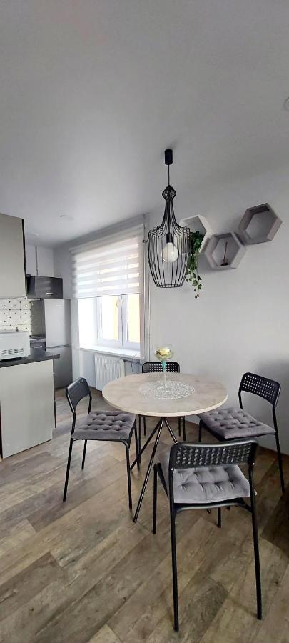 Apartamentai Prie Akropolio Graziu Vaizdu I Miesta Kłajpeda Zewnętrze zdjęcie